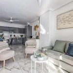 In La Maestranza Apartment *