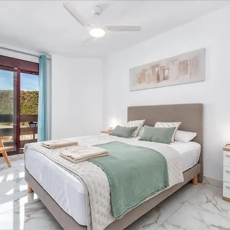 Apartment In La Maestranza *